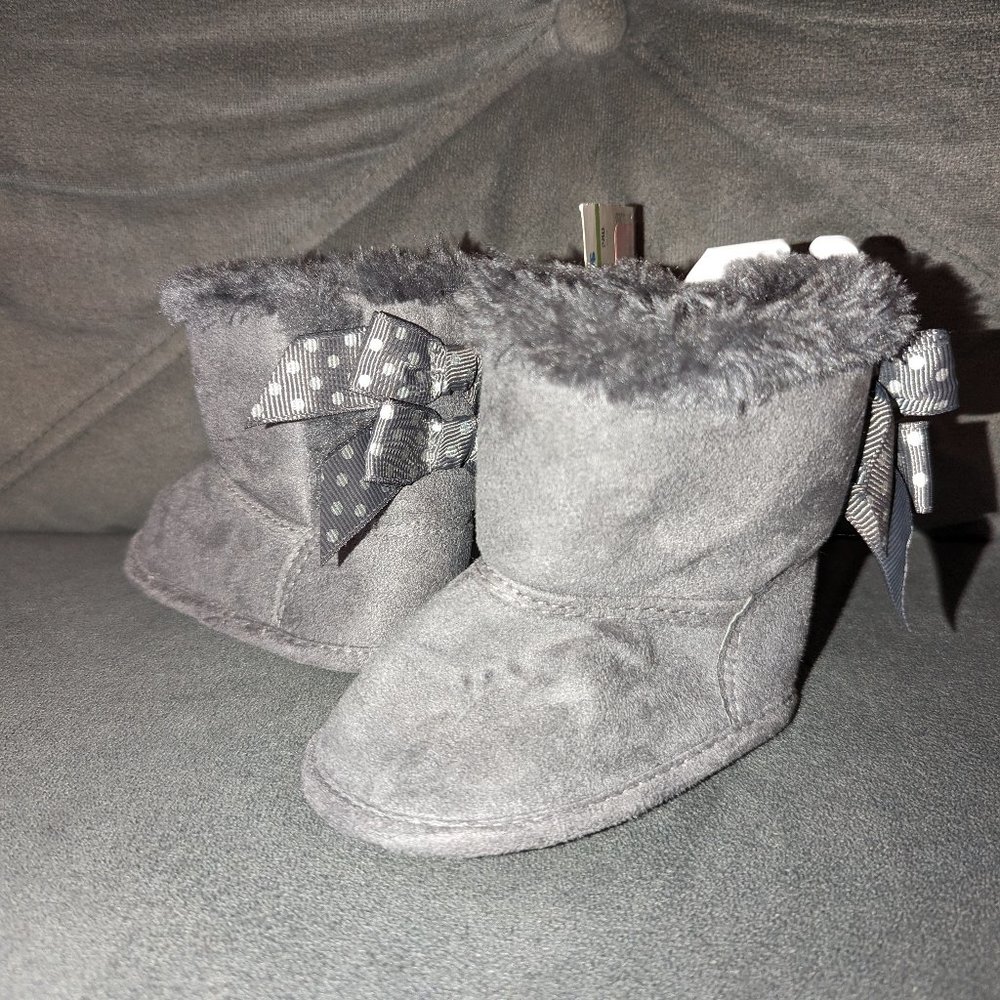Brand New with Tag.  Koala Baby Gray Boots Size 2